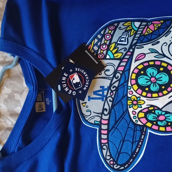 Los Angeles Dodgers "Sugar Skull" Shirt Extra Large 2024 - Picture 4 of 5